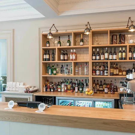 The - The Collection Group 4*